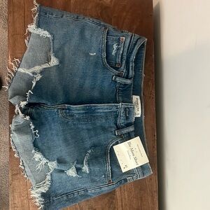 NWT Abercrombie & Fitch Denim Shorts